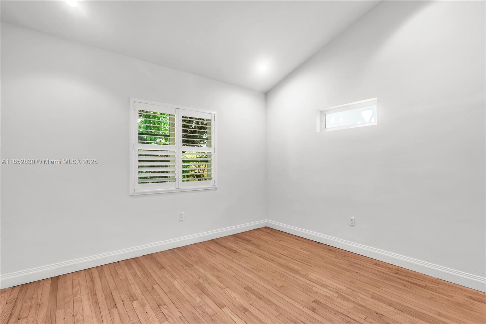 776 NE 74th St Miami, FL 33138