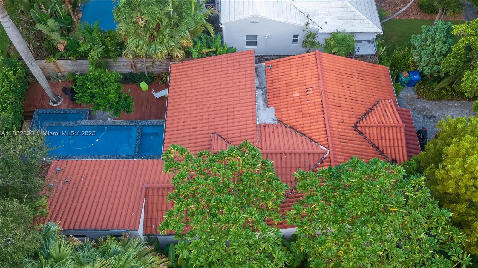 776 NE 74th St Miami, FL 33138