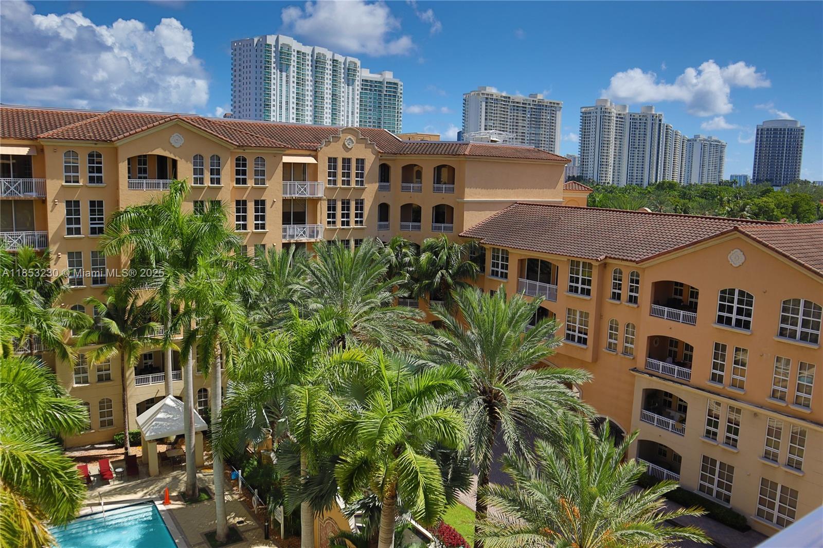 image Alaqua Condo10