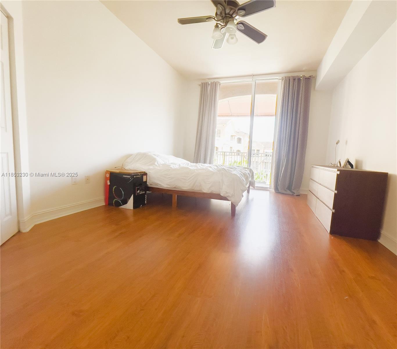 image Alaqua Condo6