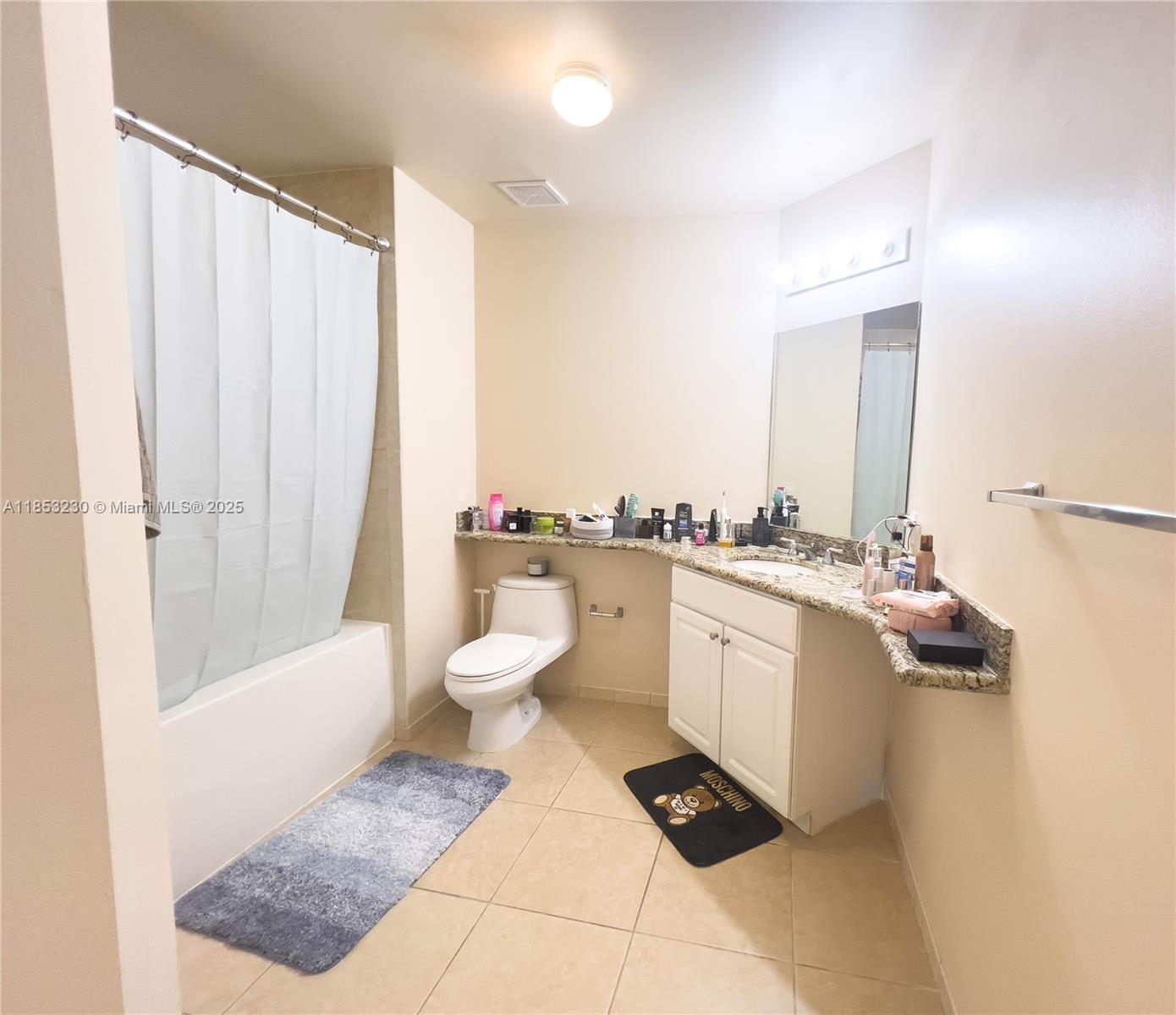 image Alaqua Condo7