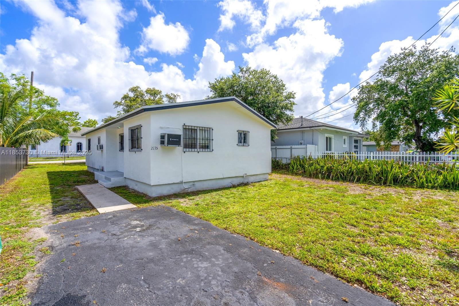 2135 NW 154th St