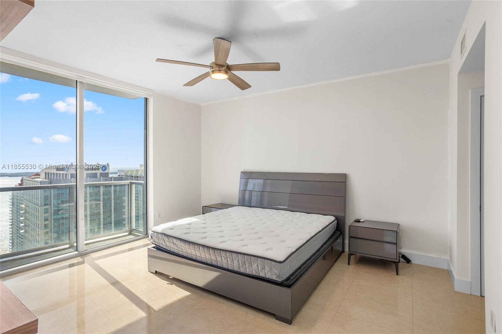 image 1060 Brickell11