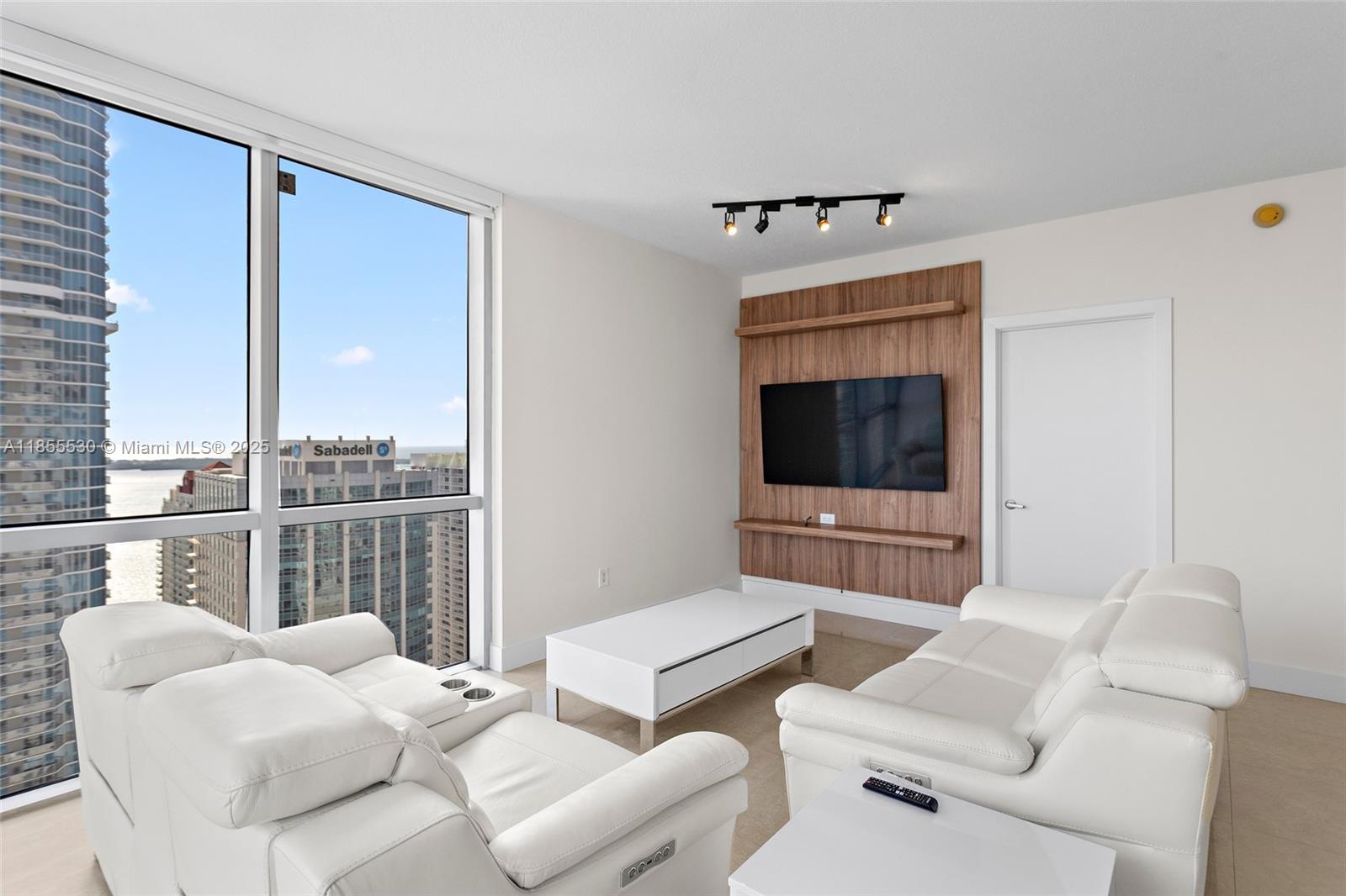 image 1060 Brickell2
