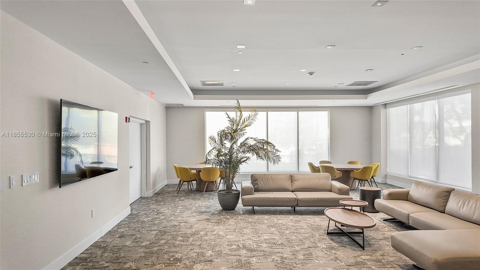 image 1060 Brickell29