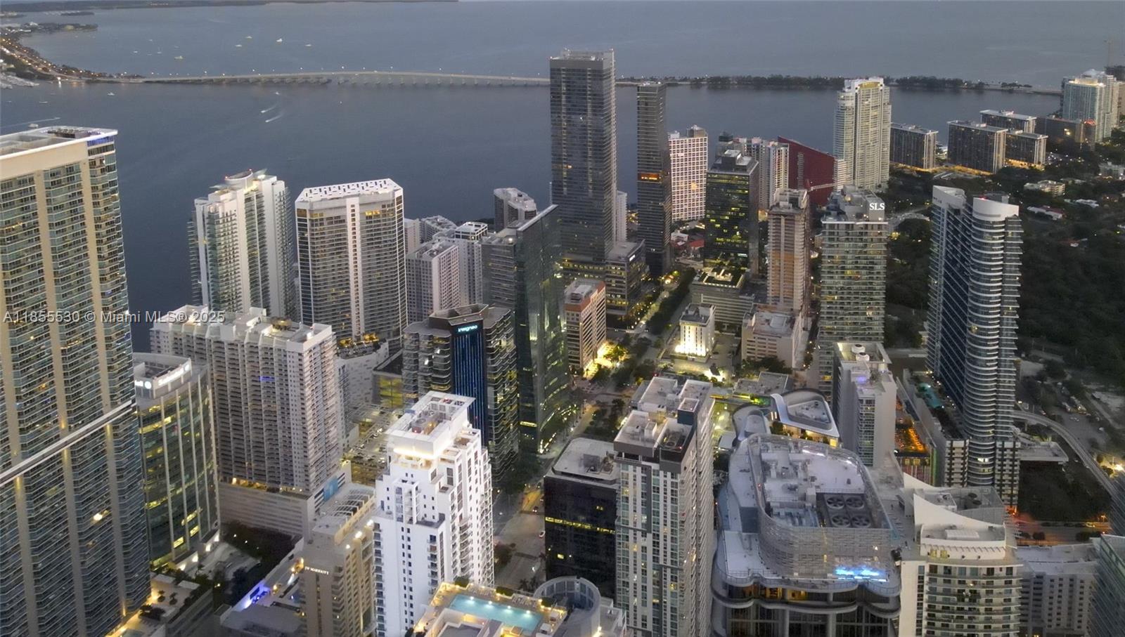 image 1060 Brickell3
