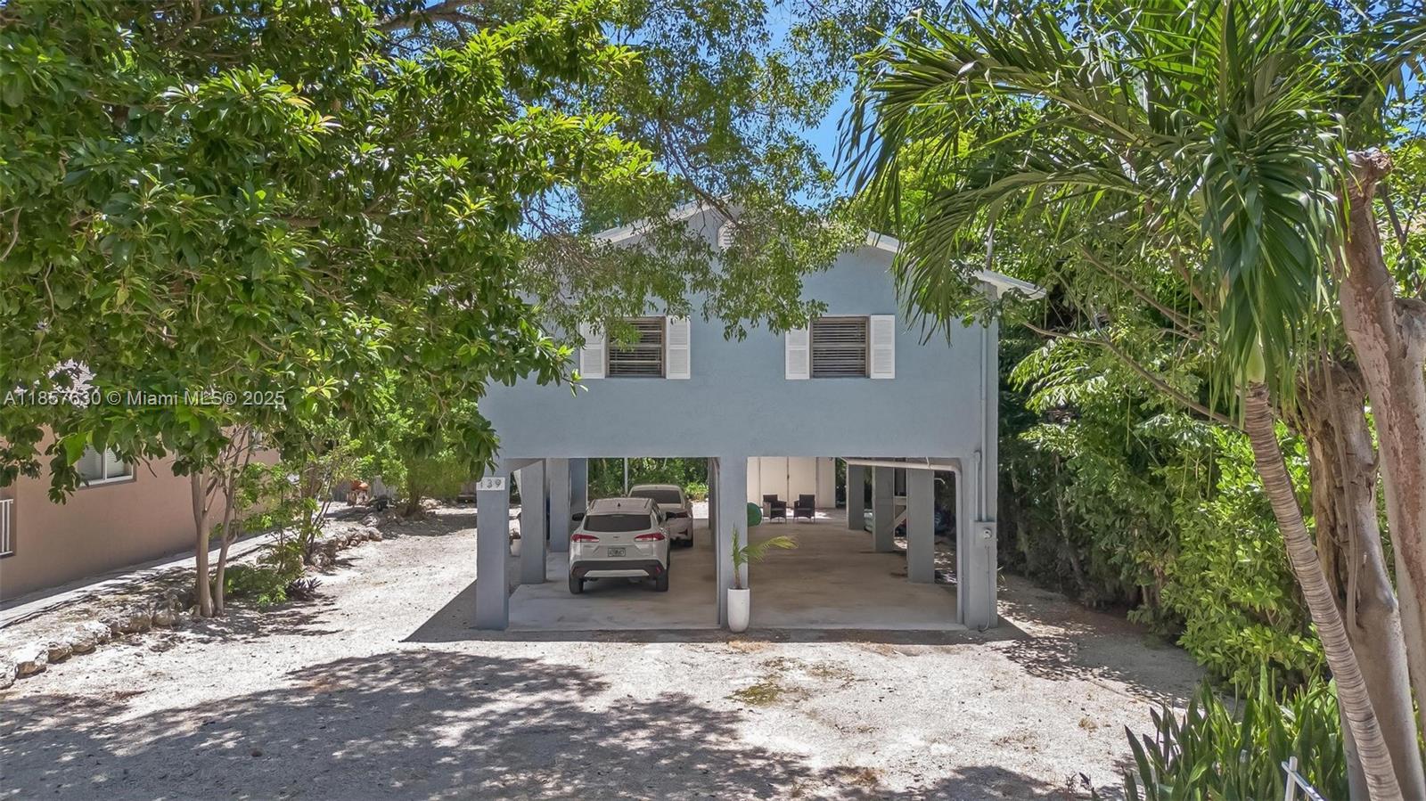 139 N Bay Hbr Dr