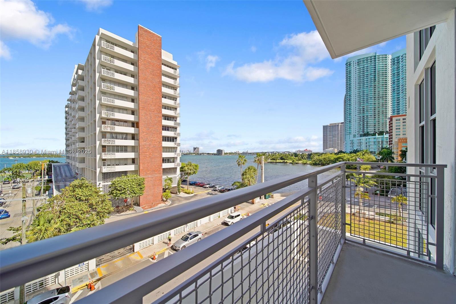 2150 N Bayshore Dr #0312