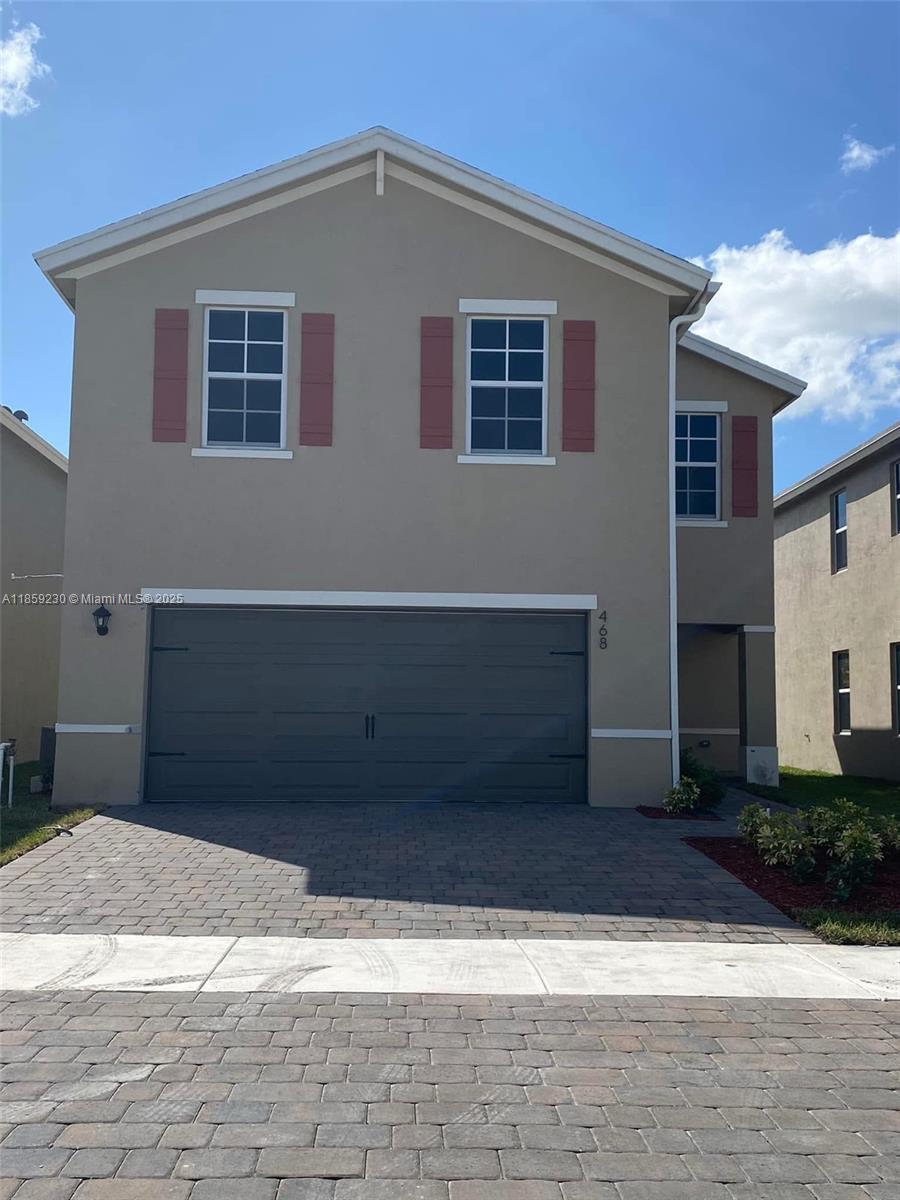 468 NE 6th Pl
