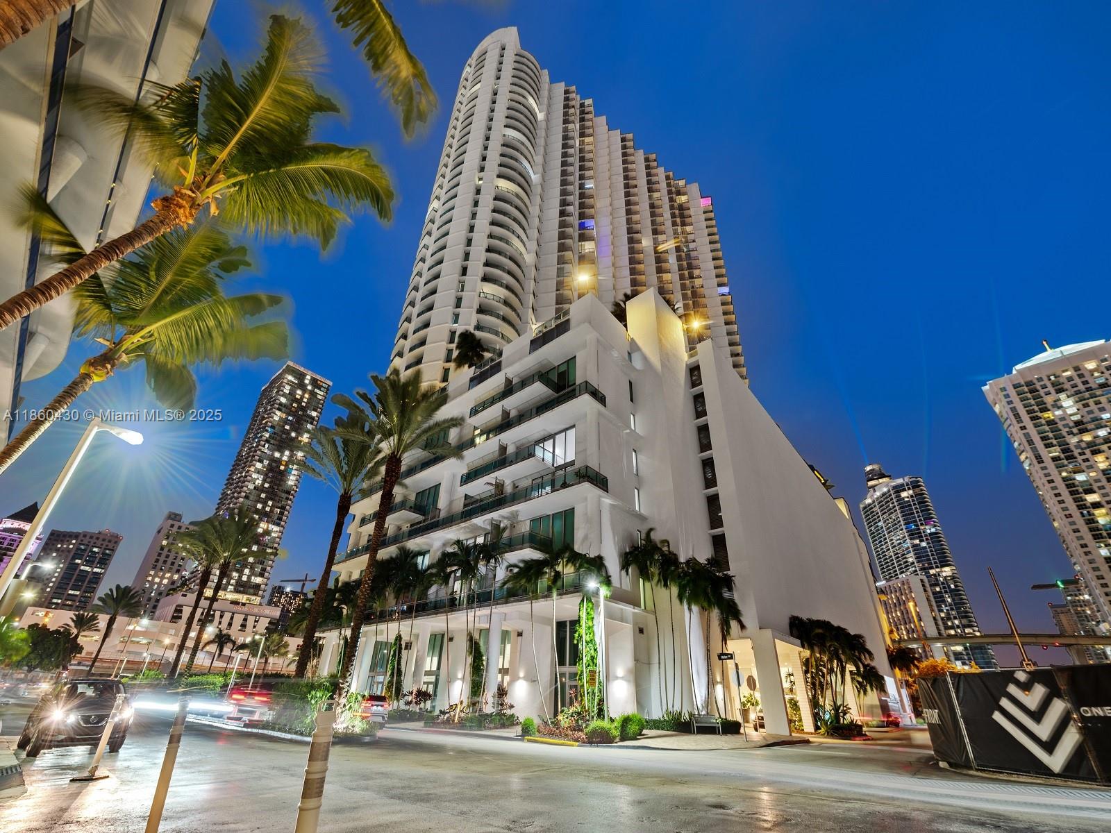 350 S Miami Ave #2214