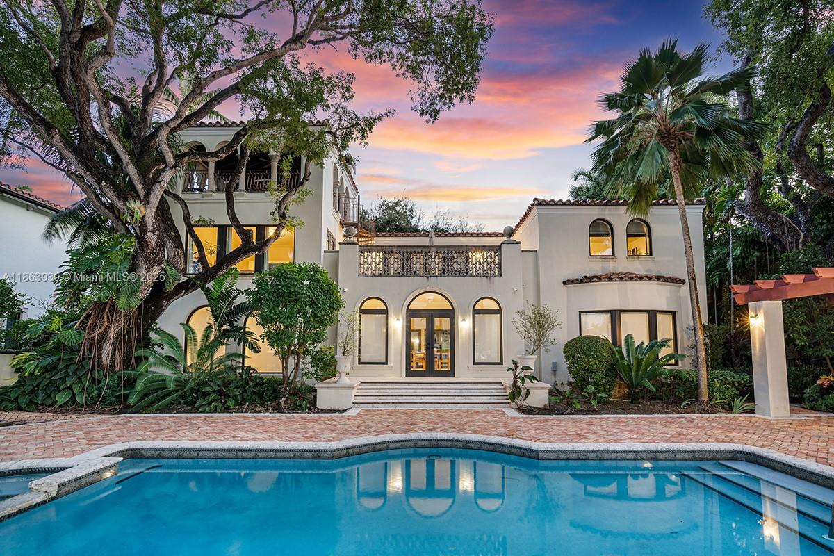 1425 W 27th St Miami Beach, FL 33140