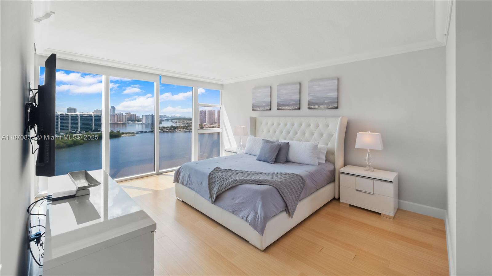 3370 Hidden Bay Dr #2010 Aventura, FL 33180