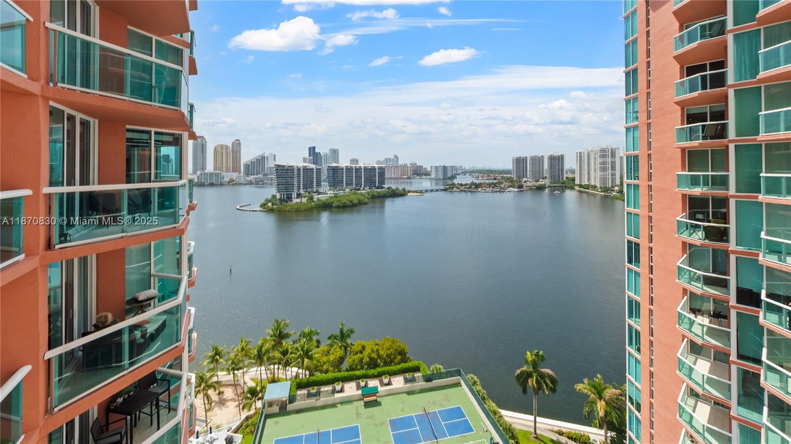 3370 Hidden Bay Dr #2010 Aventura, FL 33180