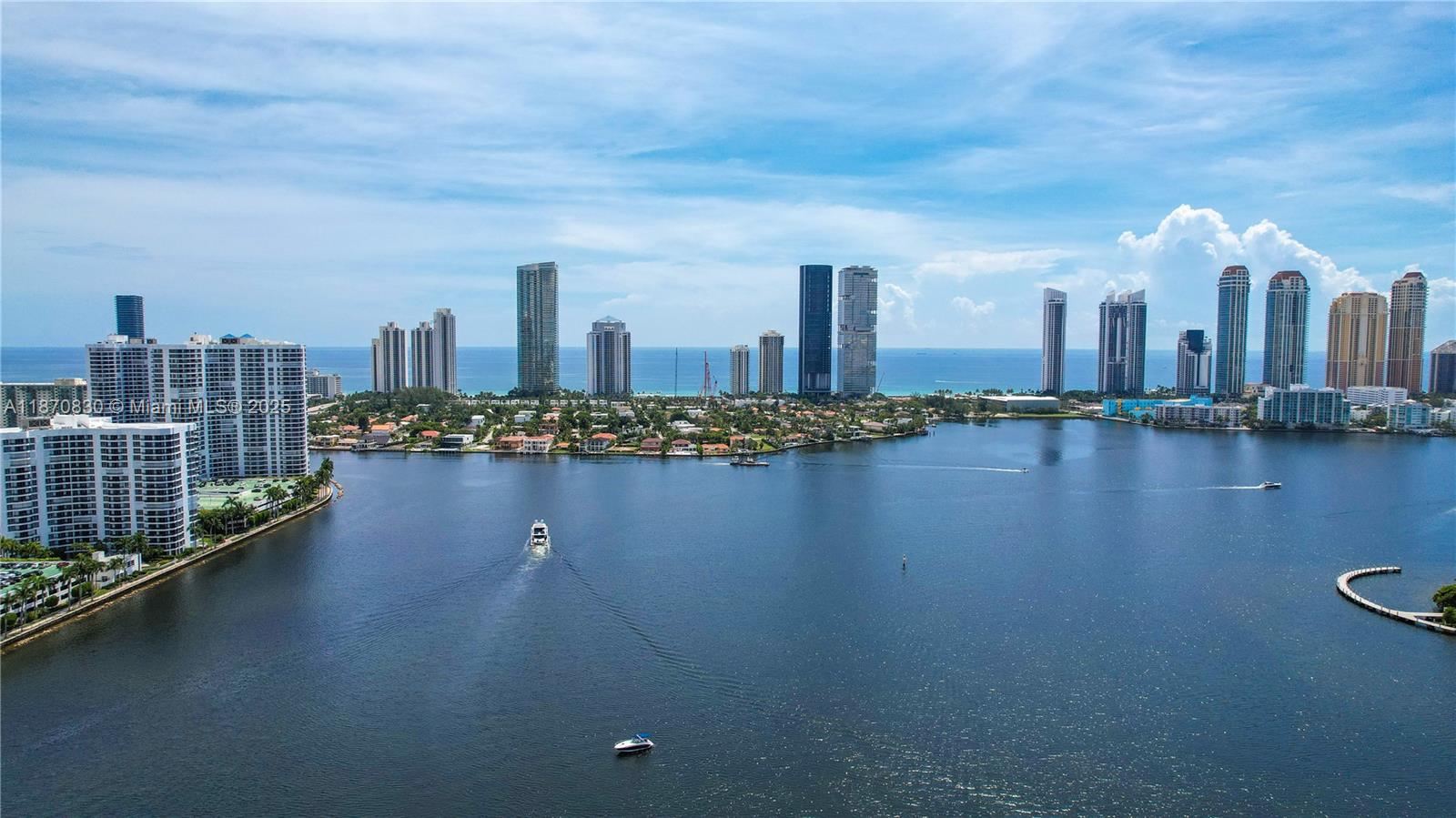 3370 Hidden Bay Dr #2010 Aventura, FL 33180