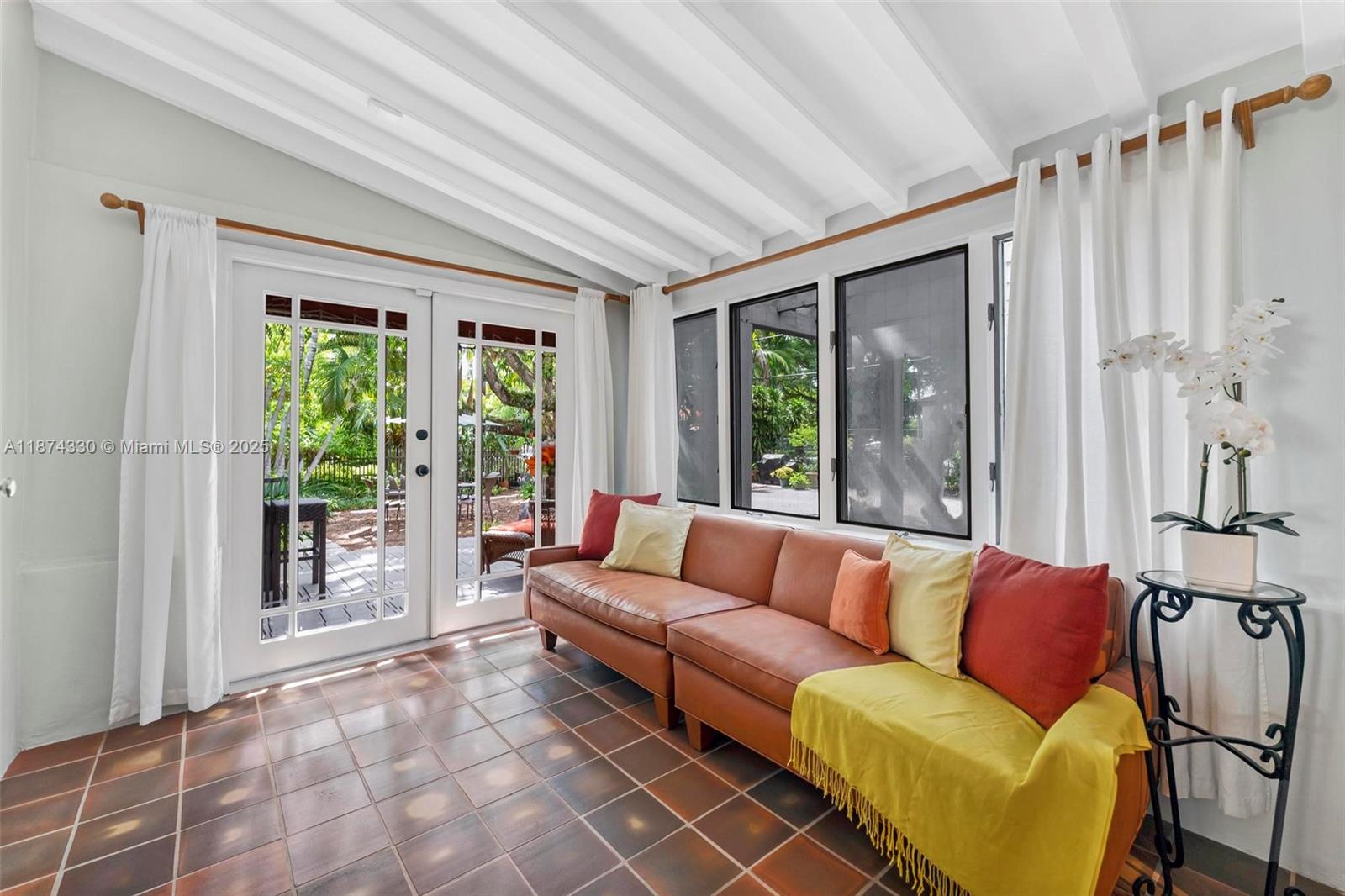 492 NE 55th St Miami, FL 33137