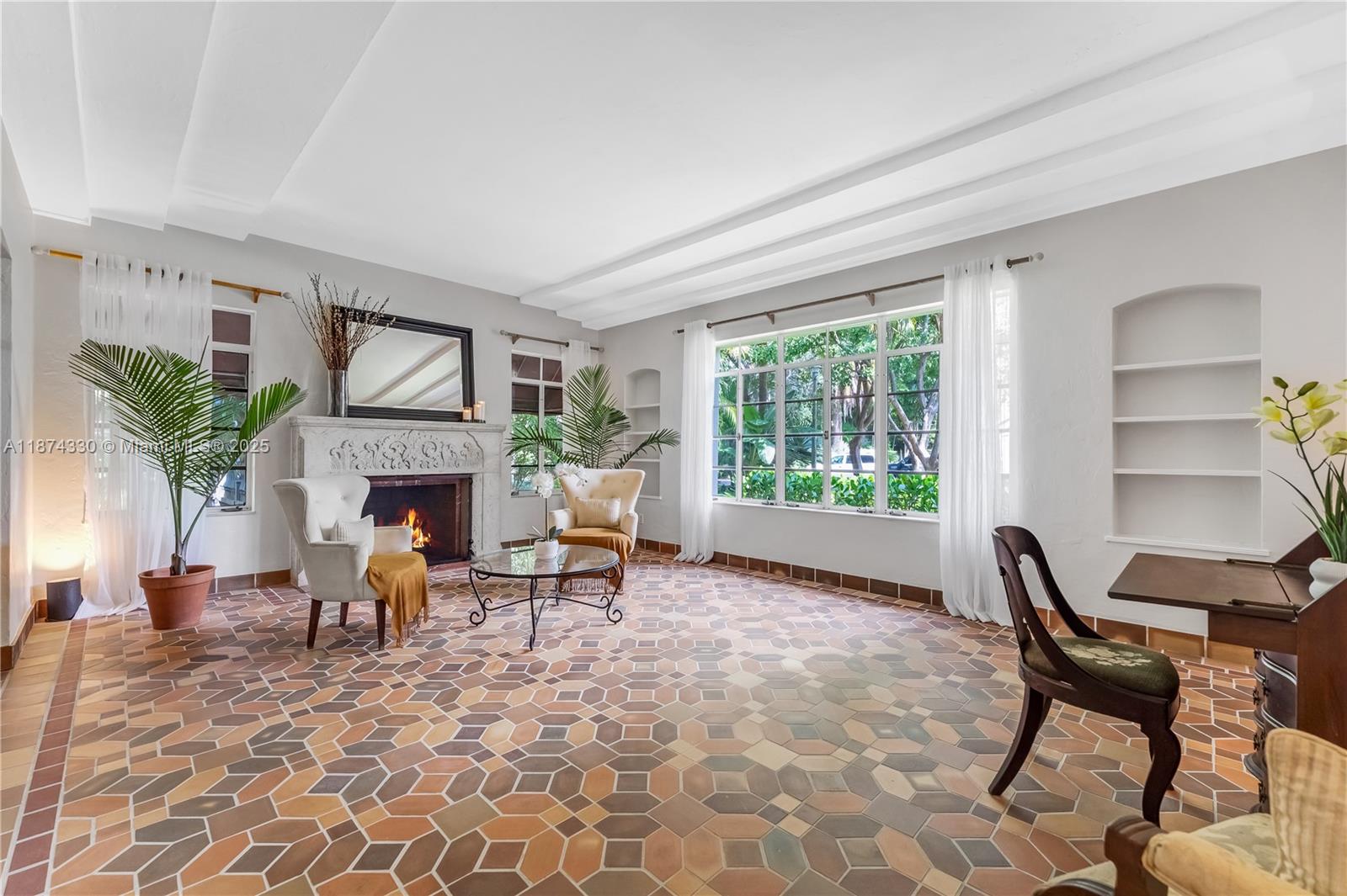 492 NE 55th St Miami, FL 33137