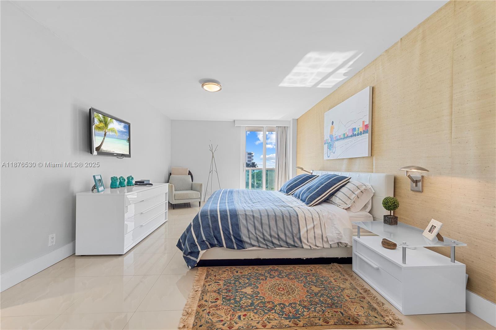 image Arlen House East Condo3