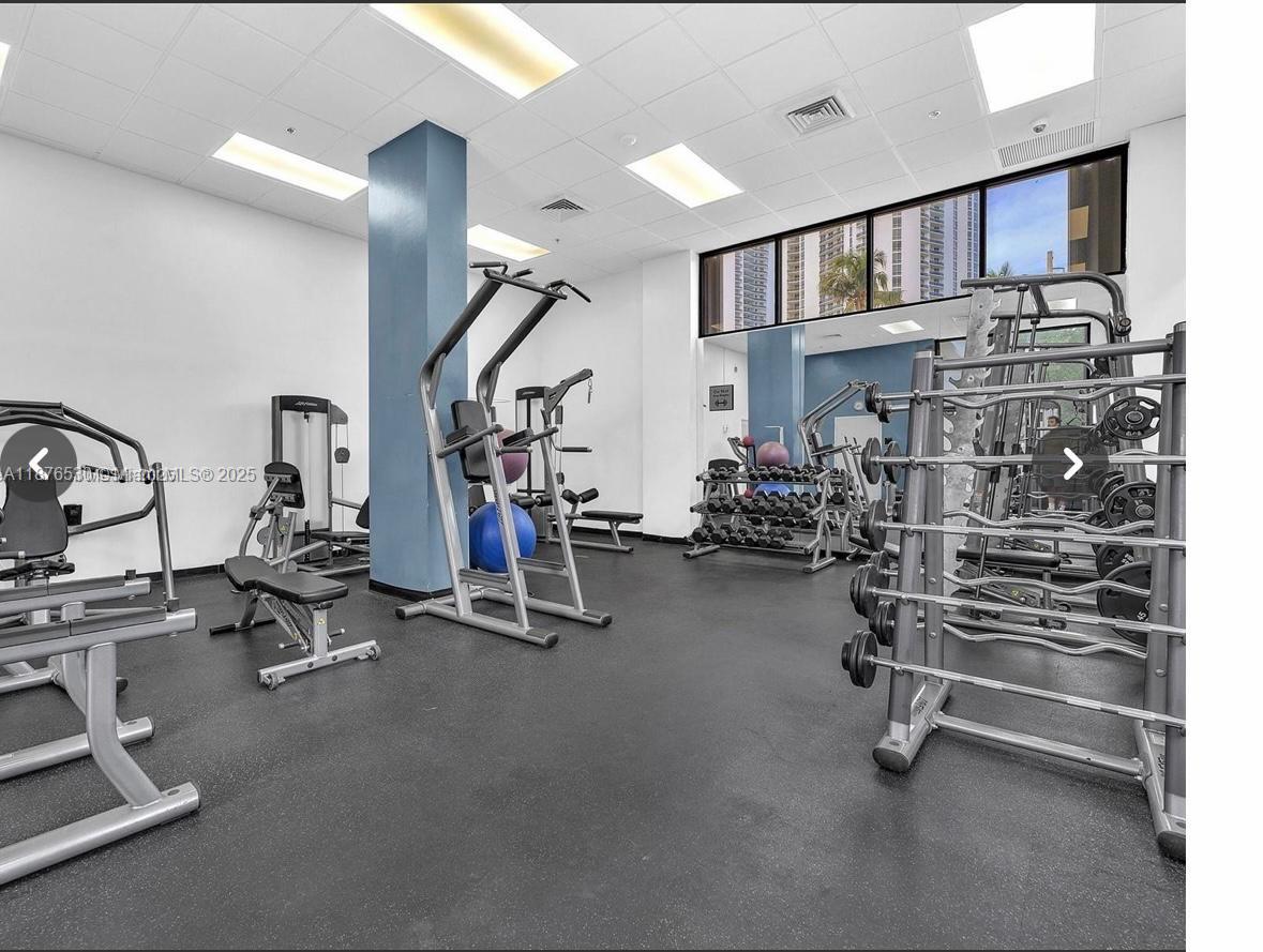 image Arlen House East Condo53