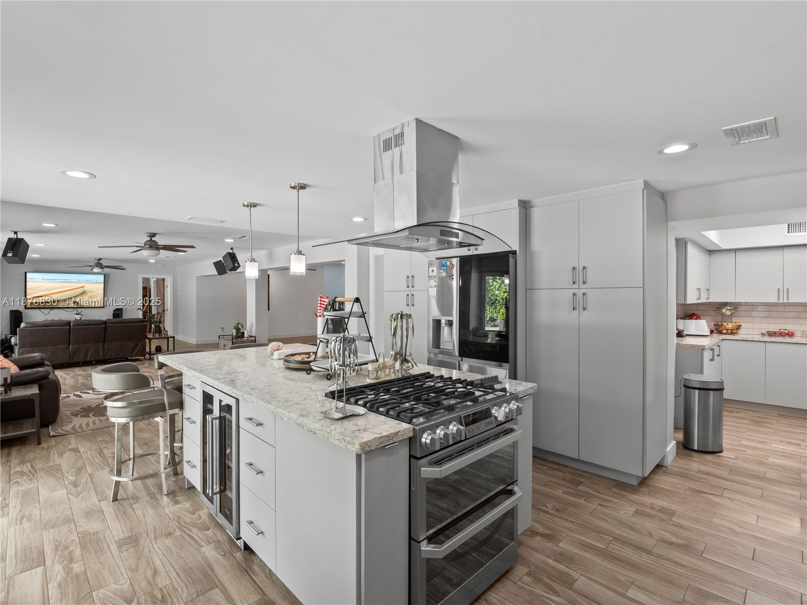 10311 SW 89th St Miami, FL 33176