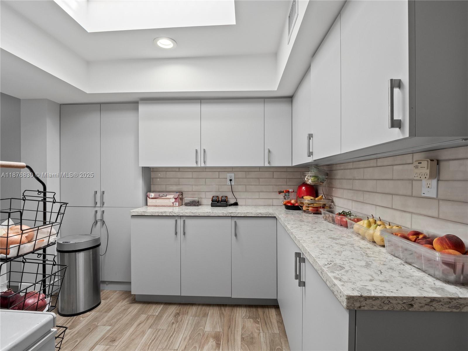 10311 SW 89th St Miami, FL 33176