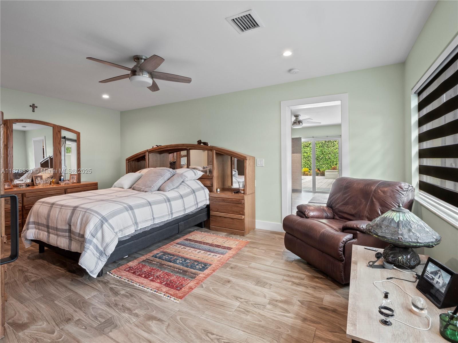 10311 SW 89th St Miami, FL 33176