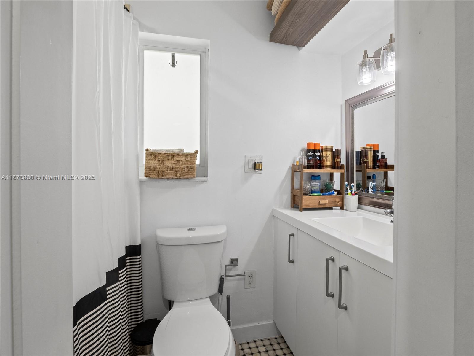 10311 SW 89th St Miami, FL 33176