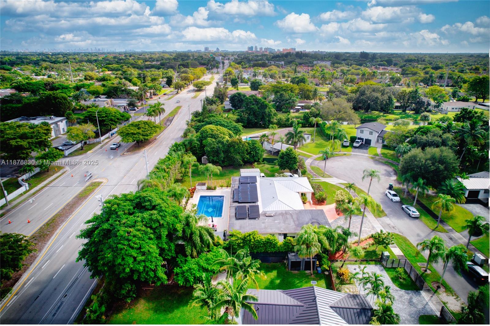 10311 SW 89th St Miami, FL 33176