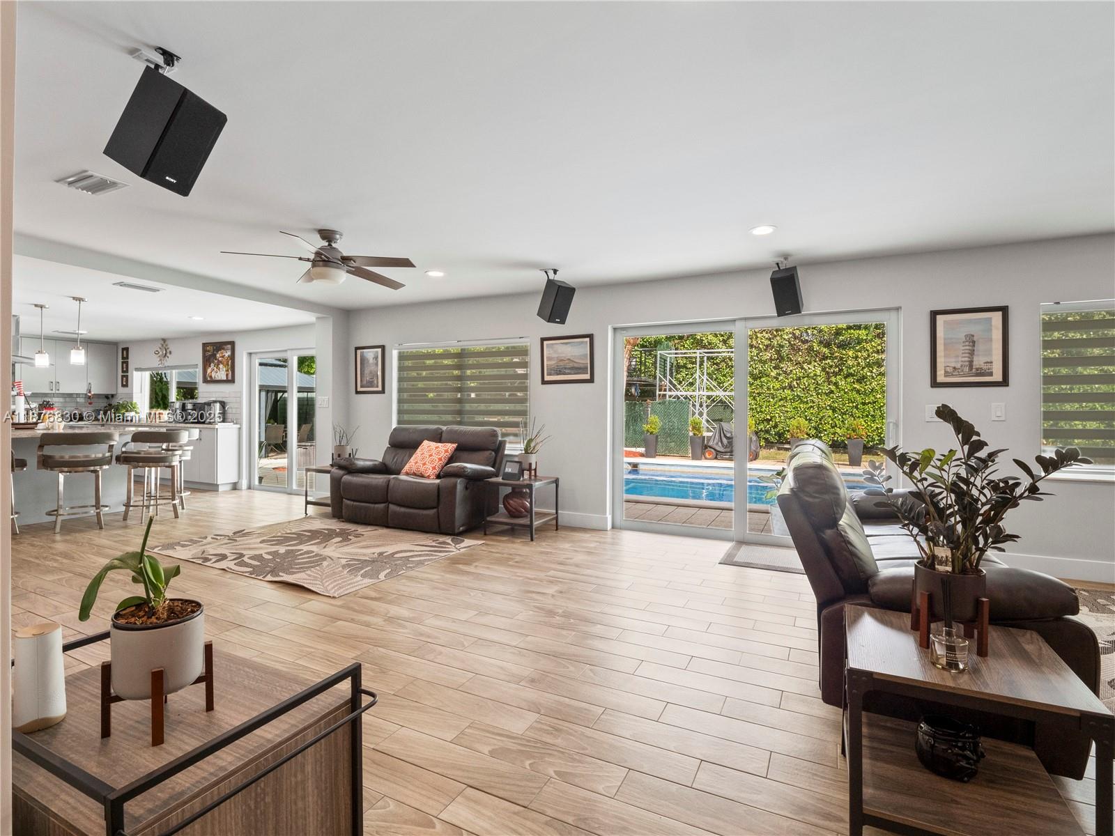 10311 SW 89th St Miami, FL 33176