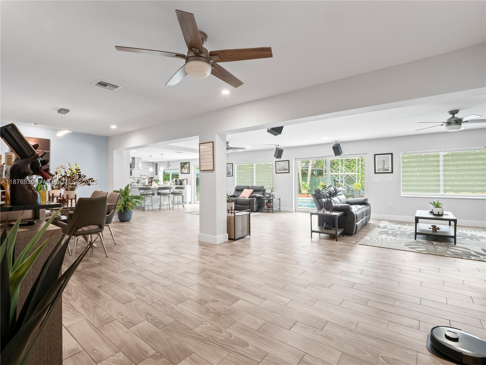 10311 SW 89th St Miami, FL 33176