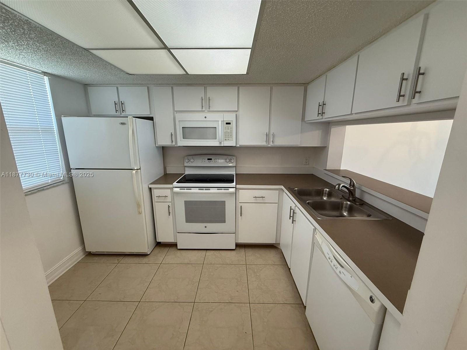 5200 NW 31st Ave #102