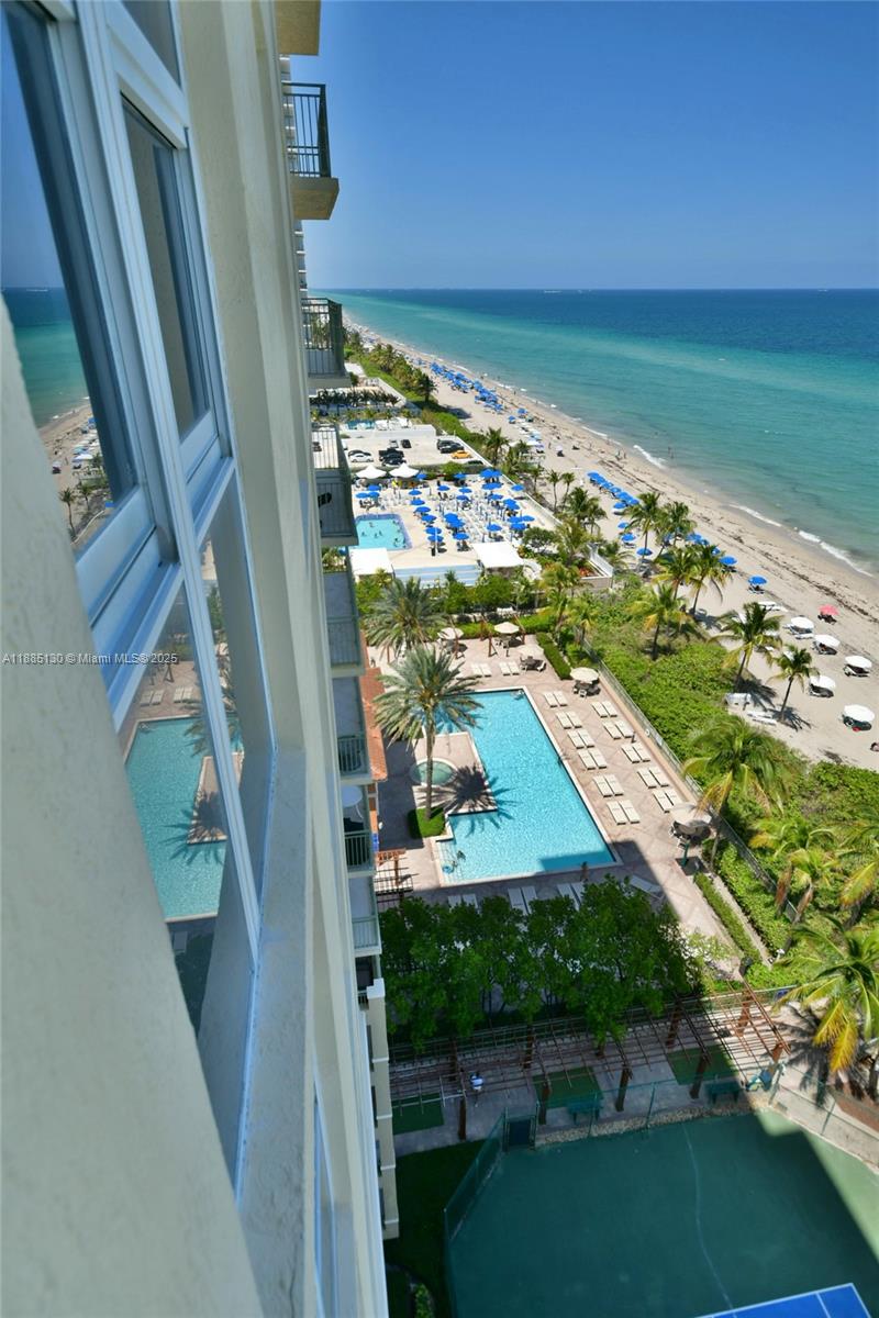 image 2080 Ocean Dr41