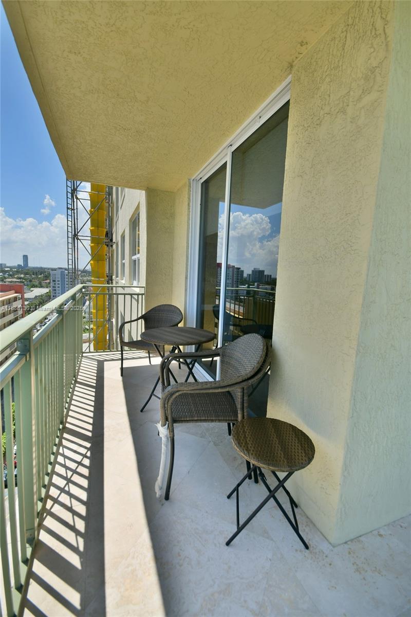 image 2080 Ocean Dr45