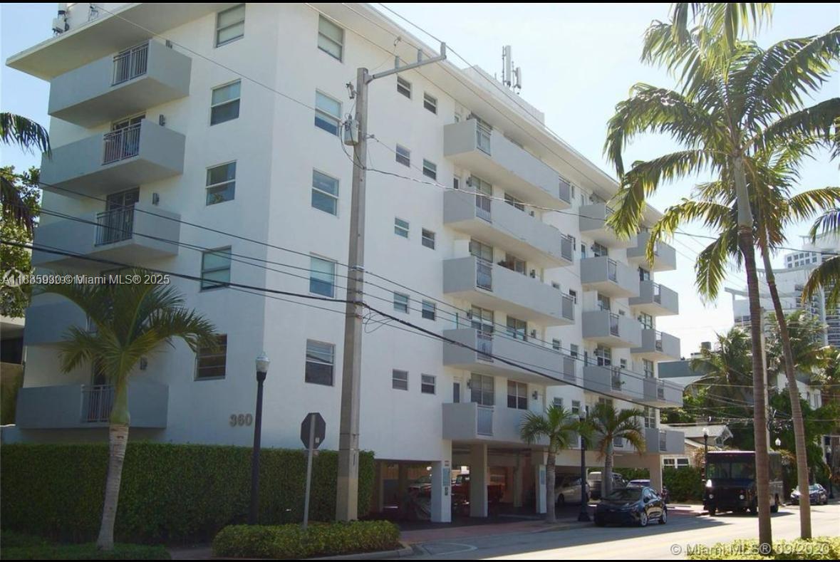 360 Meridian Ave #4C