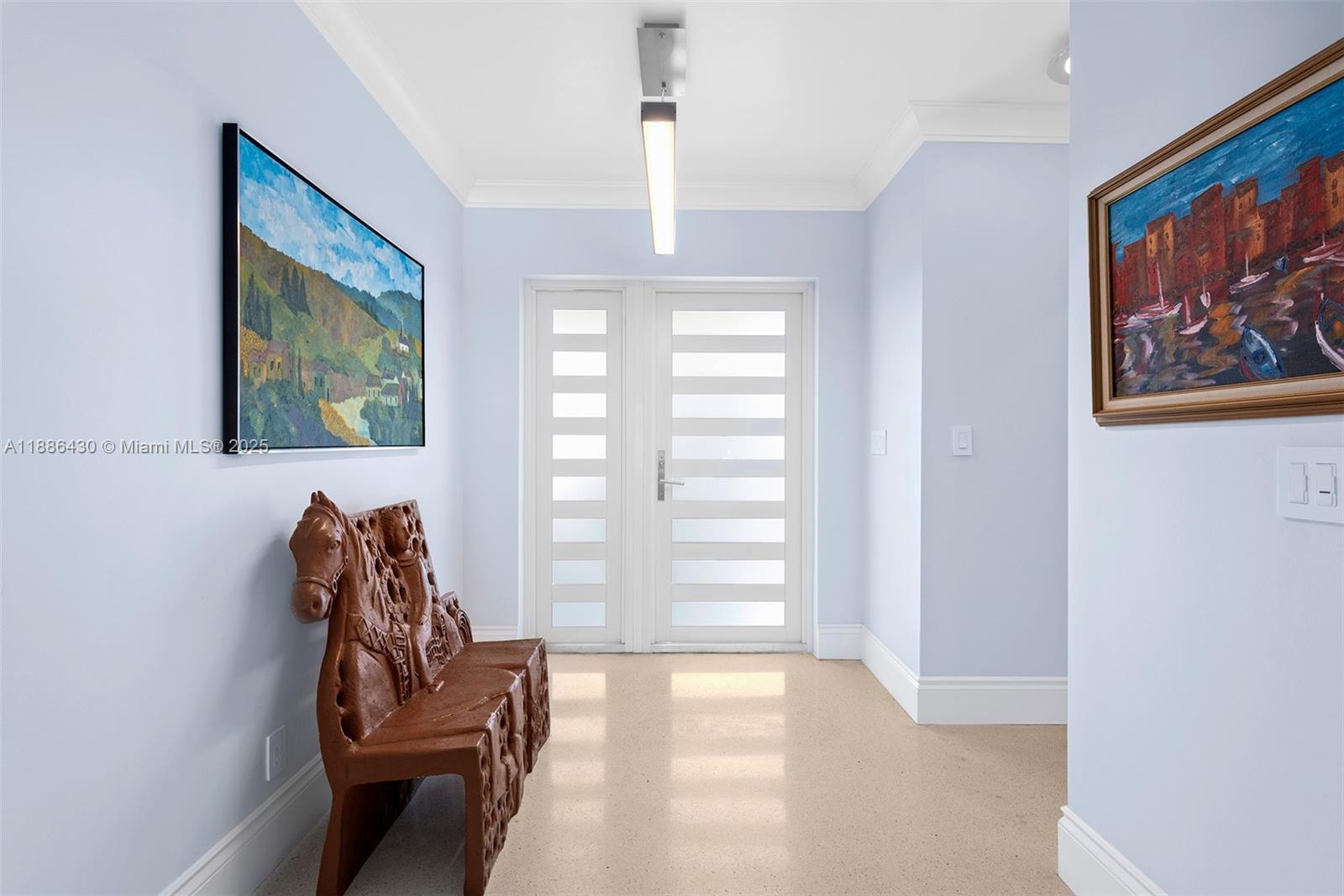 454 Tamarind Dr Hallandale Beach, FL 33009