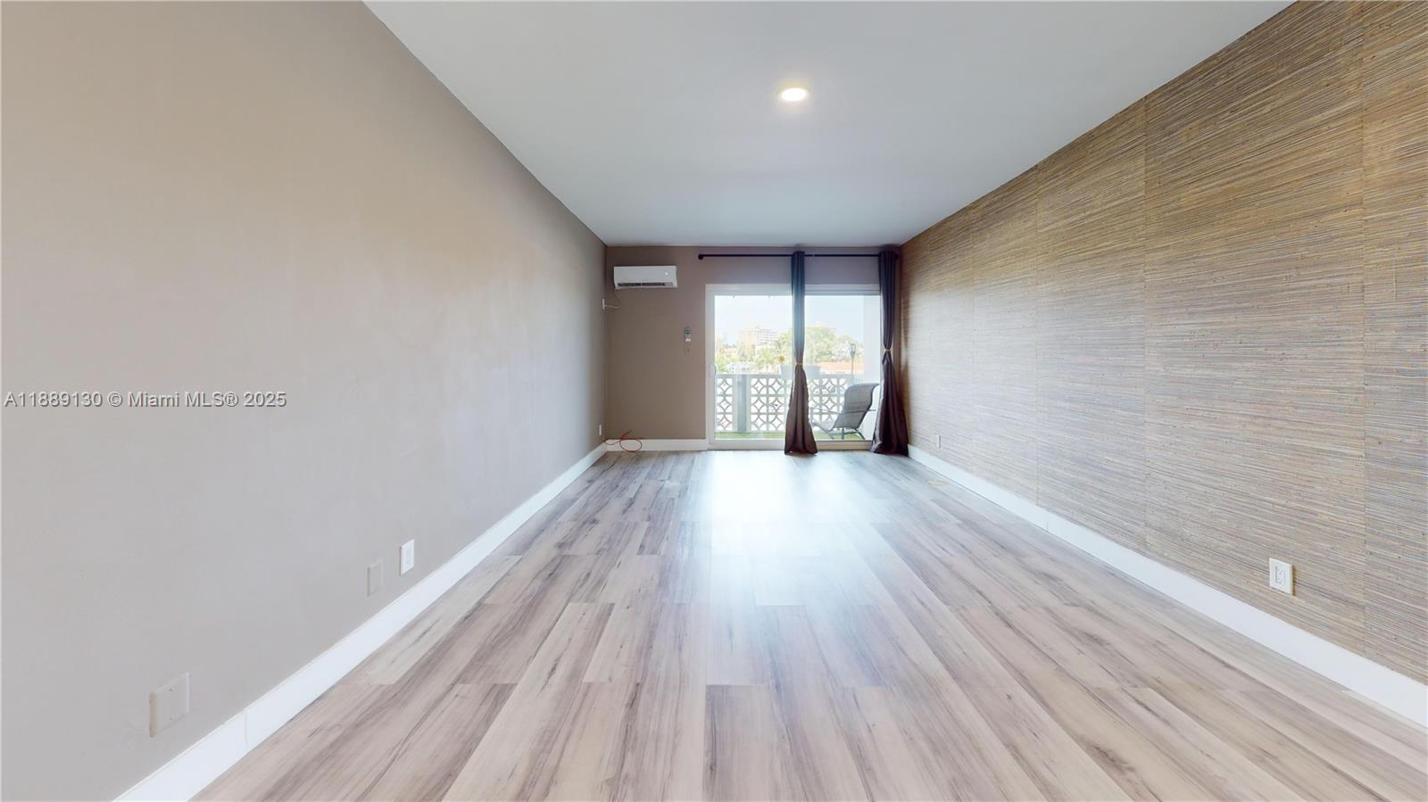 13105 Ixora Ct #303 North Miami, FL 33181