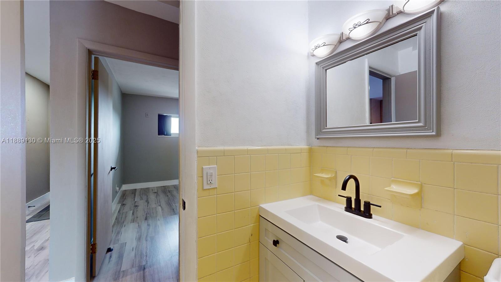 13105 Ixora Ct #303 North Miami, FL 33181