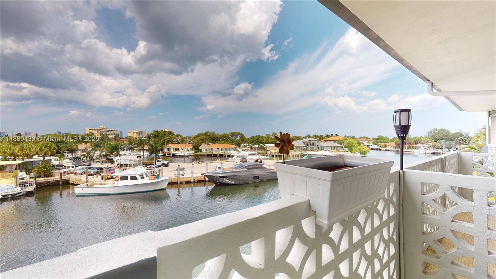 13105 Ixora Ct #303 North Miami, FL 33181