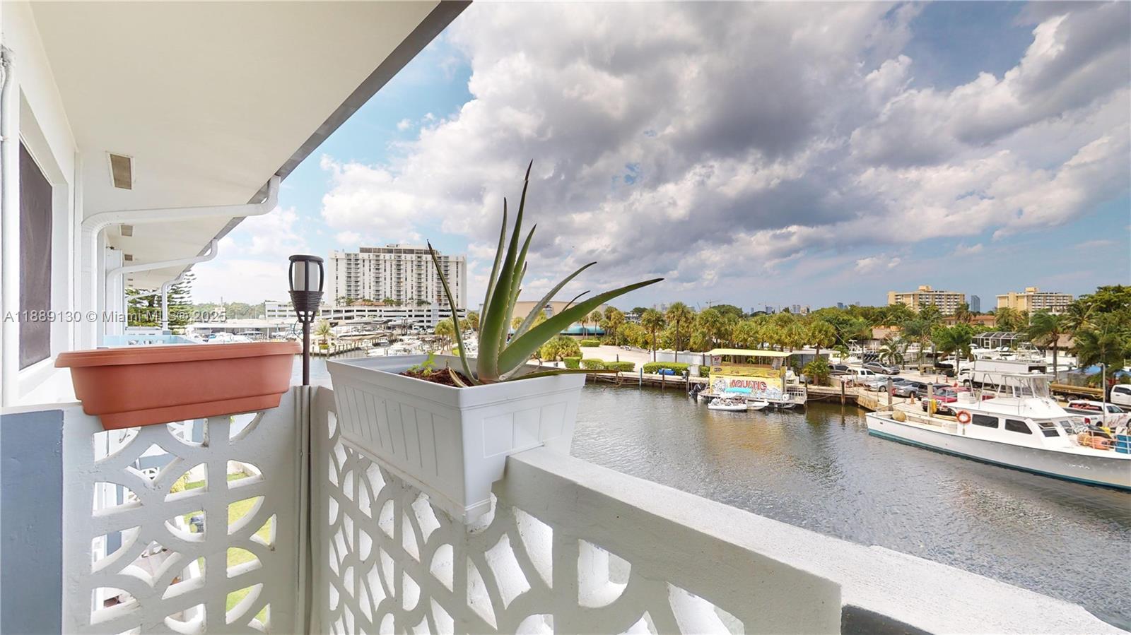 13105 Ixora Ct #303 North Miami, FL 33181