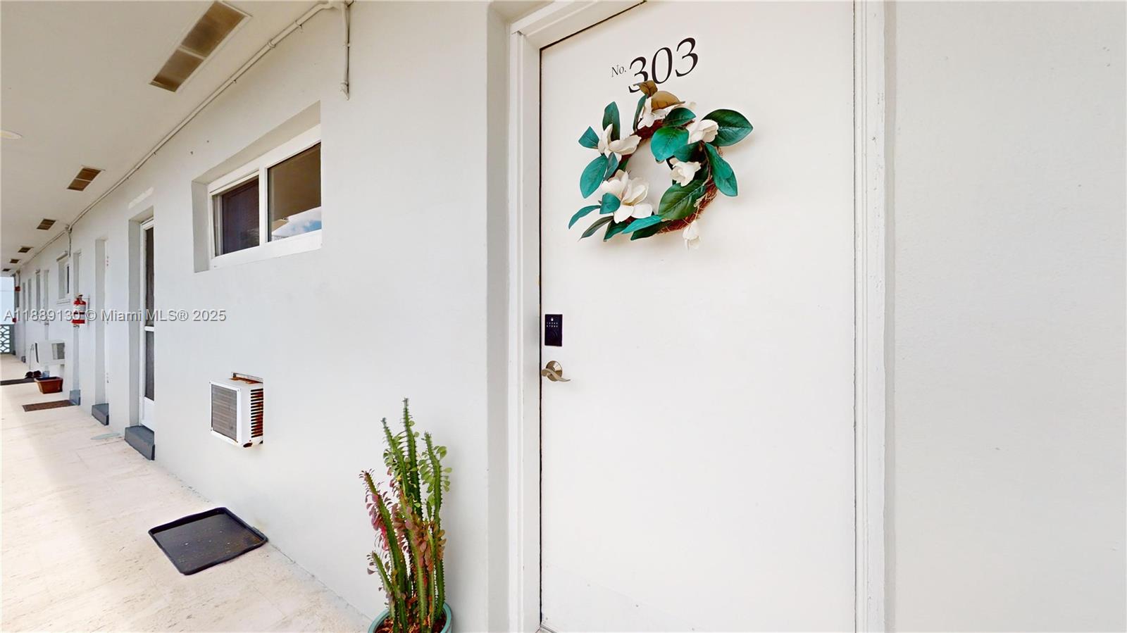 13105 Ixora Ct #303 North Miami, FL 33181