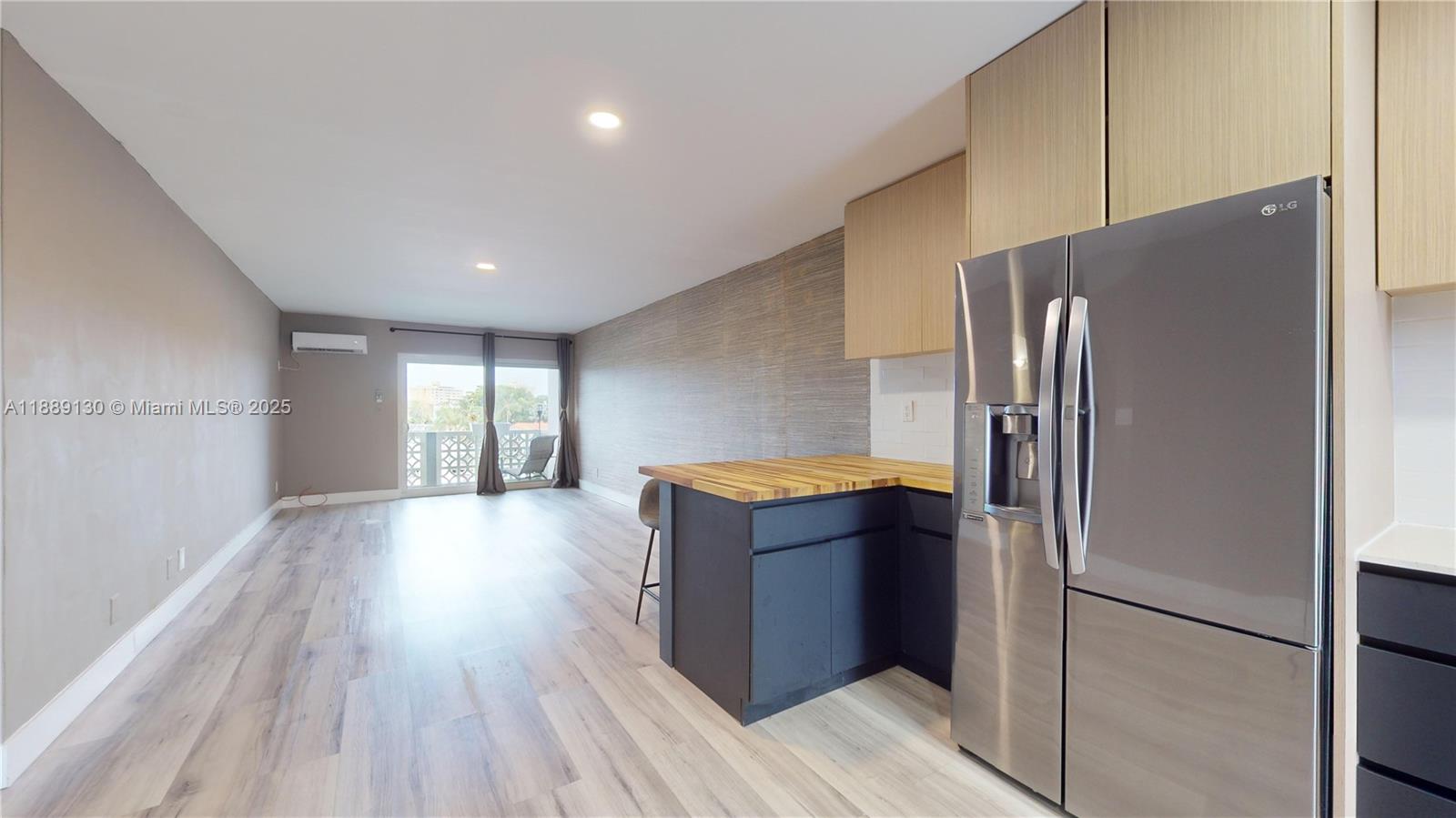 13105 Ixora Ct #303 North Miami, FL 33181