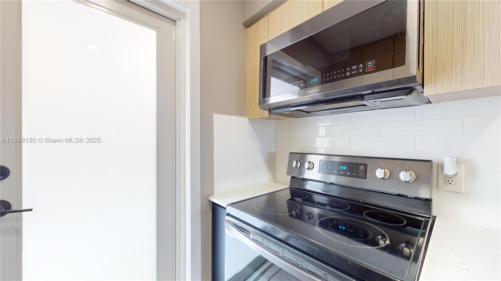 13105 Ixora Ct #303 North Miami, FL 33181