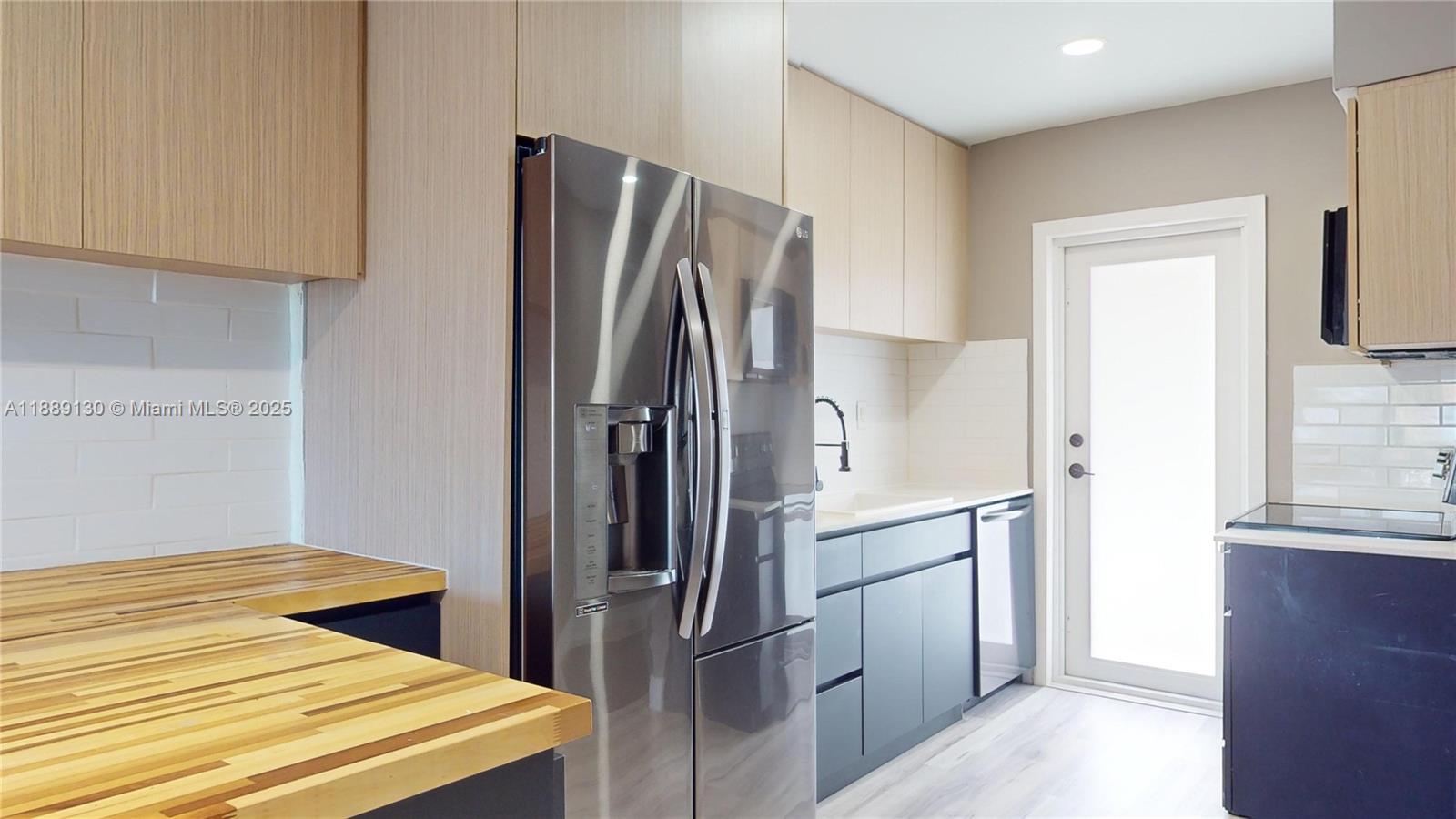 13105 Ixora Ct #303 North Miami, FL 33181