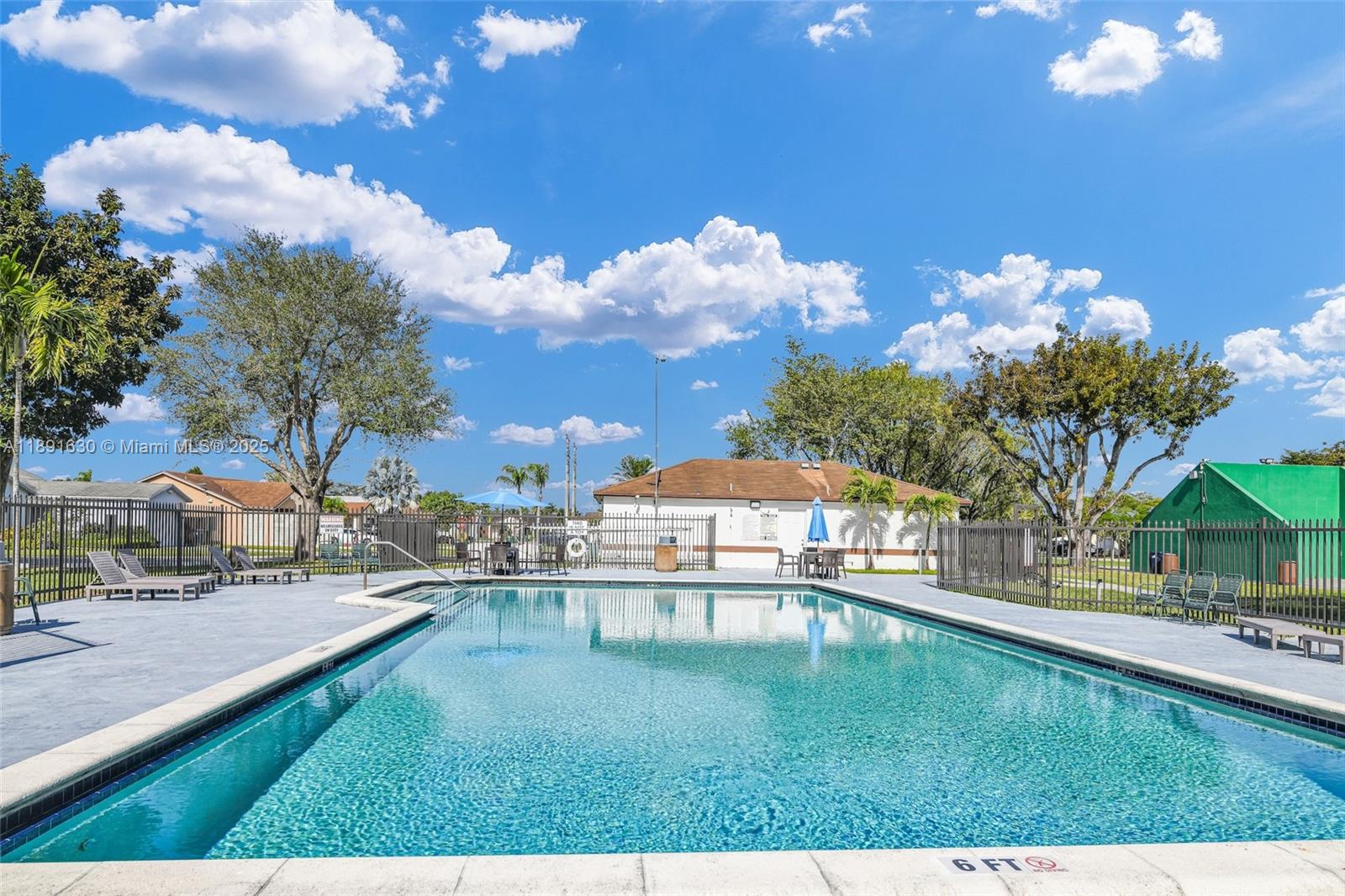 13520 SW 116th Ct Miami, FL 33176