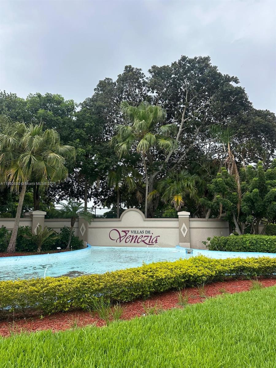 Casa de Condomínio
