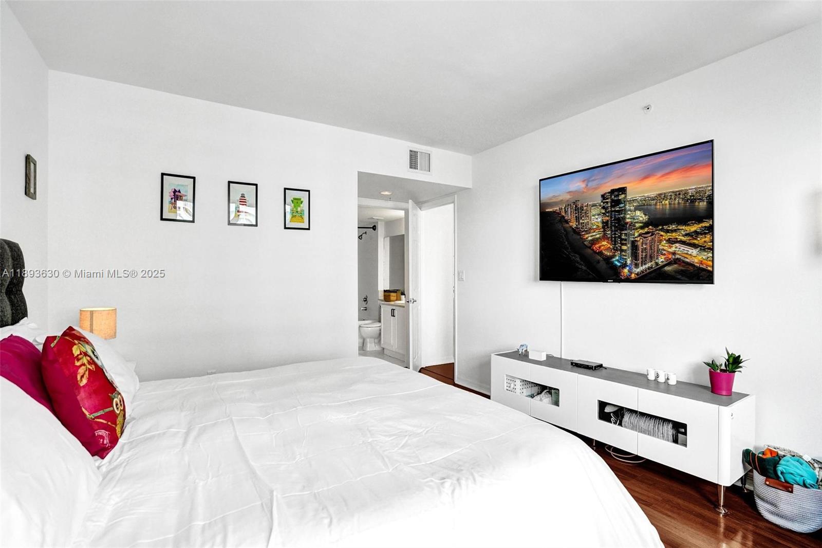 image The Mark On Brickell14