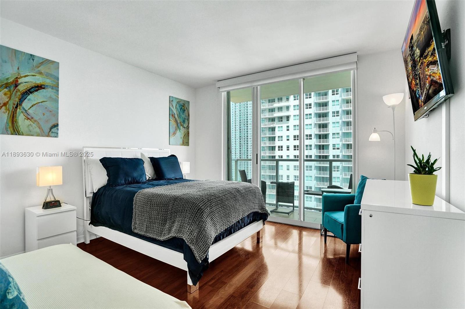 image The Mark On Brickell18
