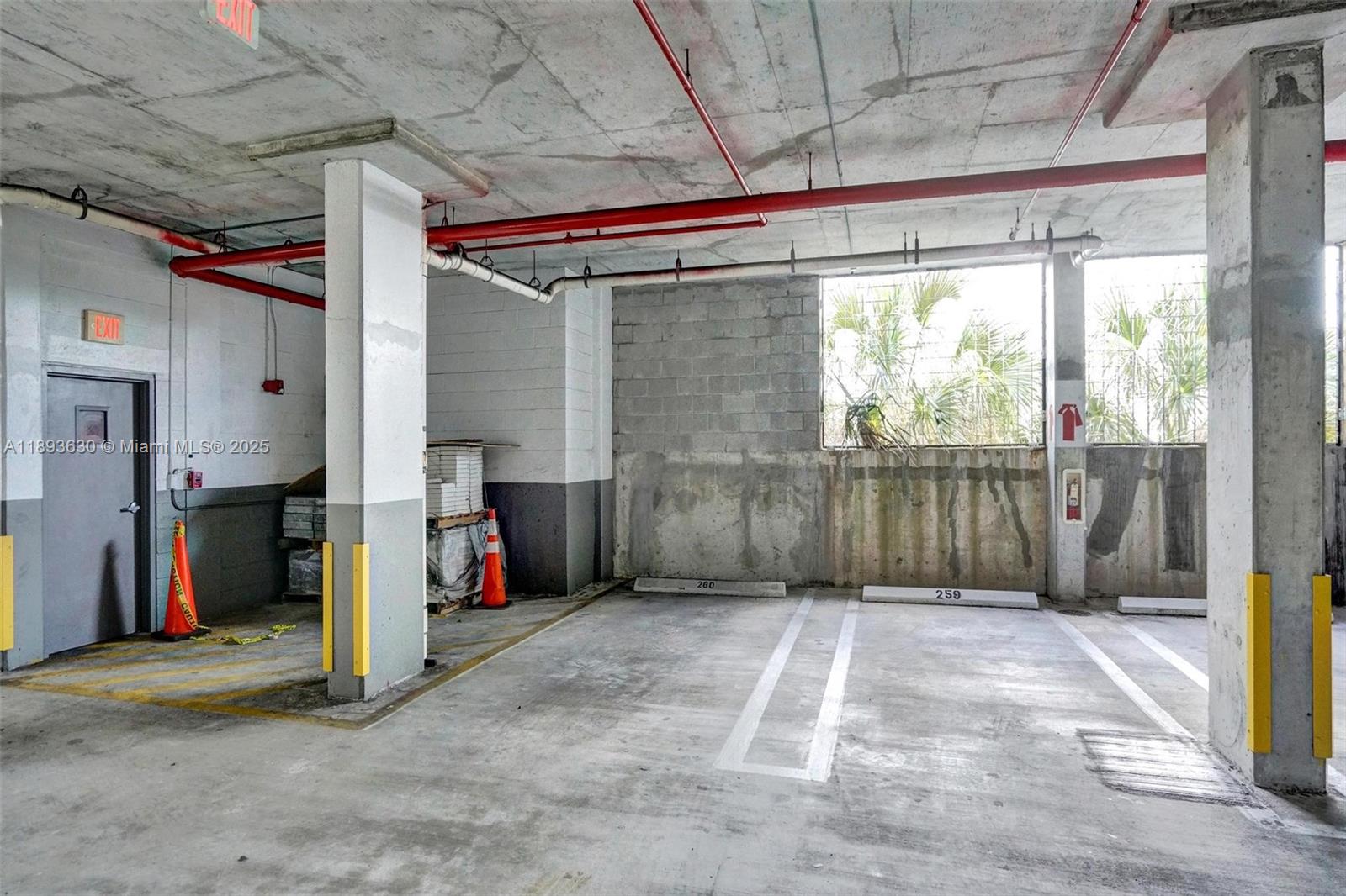 image The Mark On Brickell28