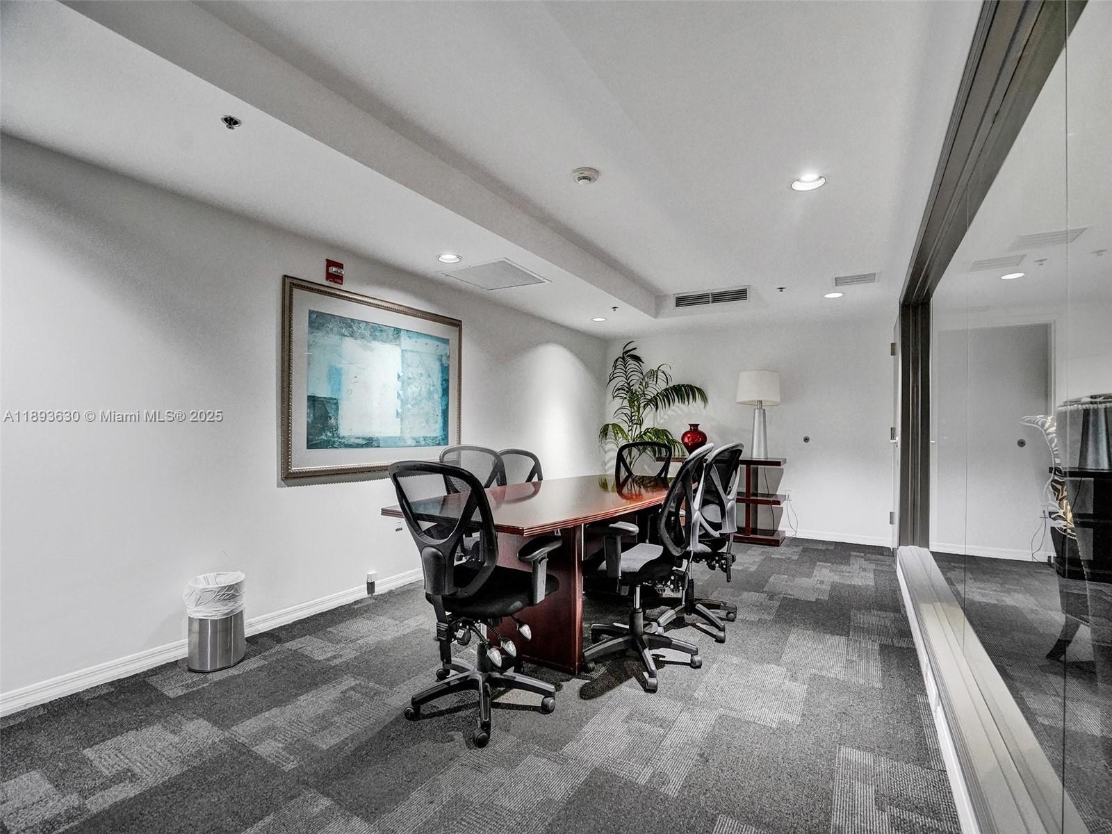 image The Mark On Brickell42