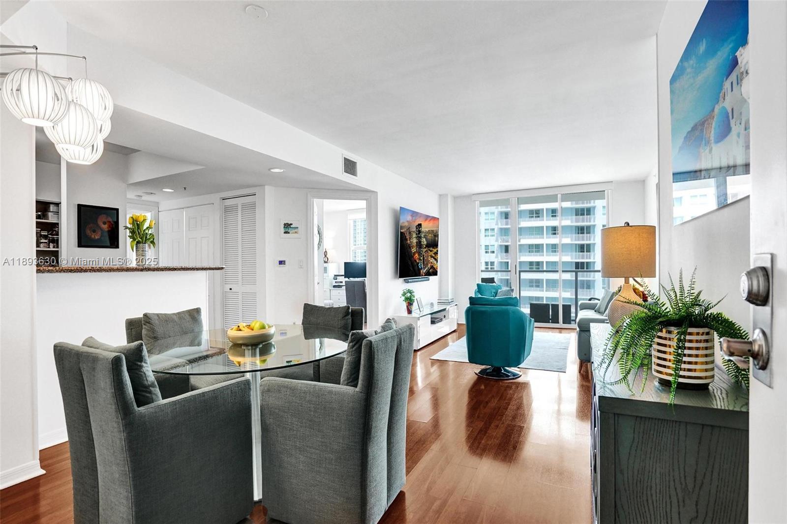 image The Mark On Brickell8