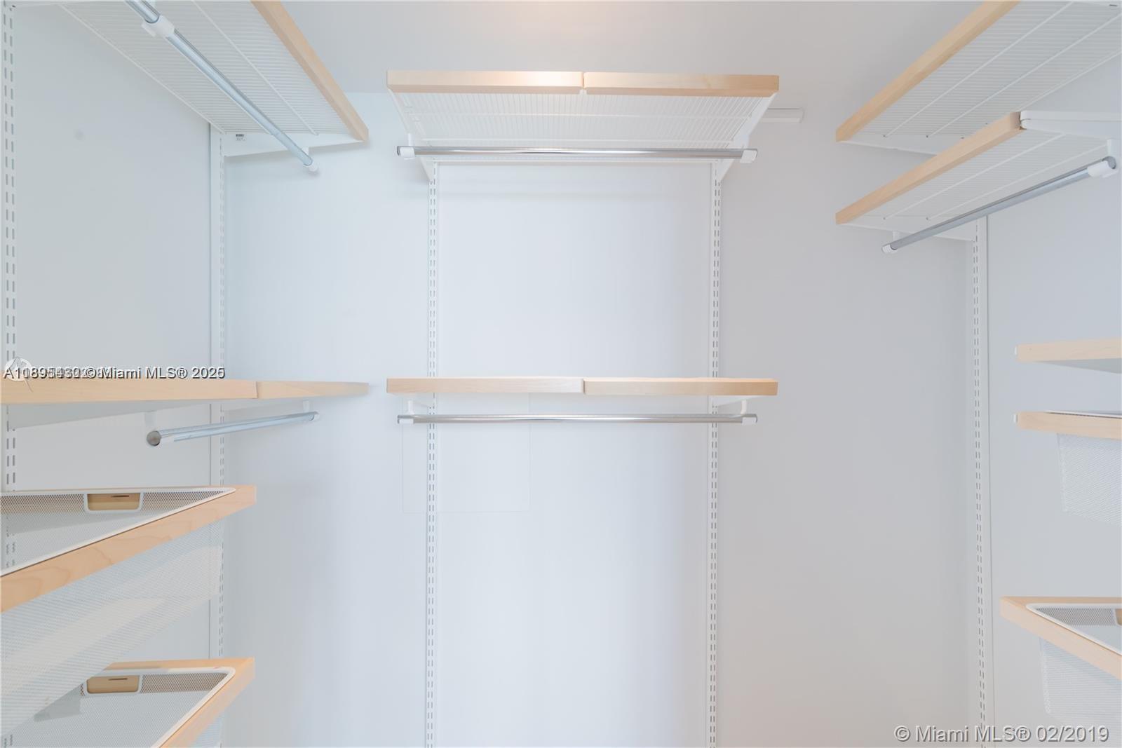 3 Island Ave #09D Miami Beach, FL 33139